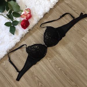 The Show Off Lasenza Sequence Bra
